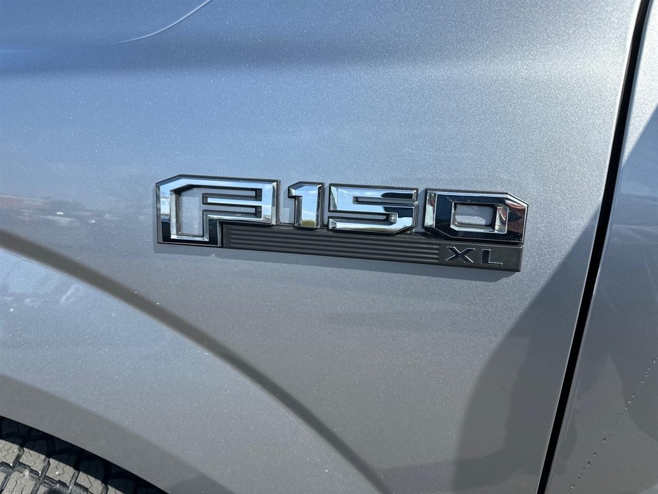 Ford F-150 XLT 4WD Reg Cab 8' Box 2020