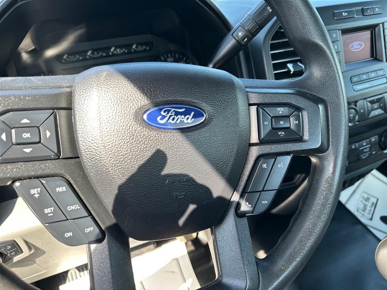 Ford F-150 XLT 4WD Reg Cab 8' Box 2020