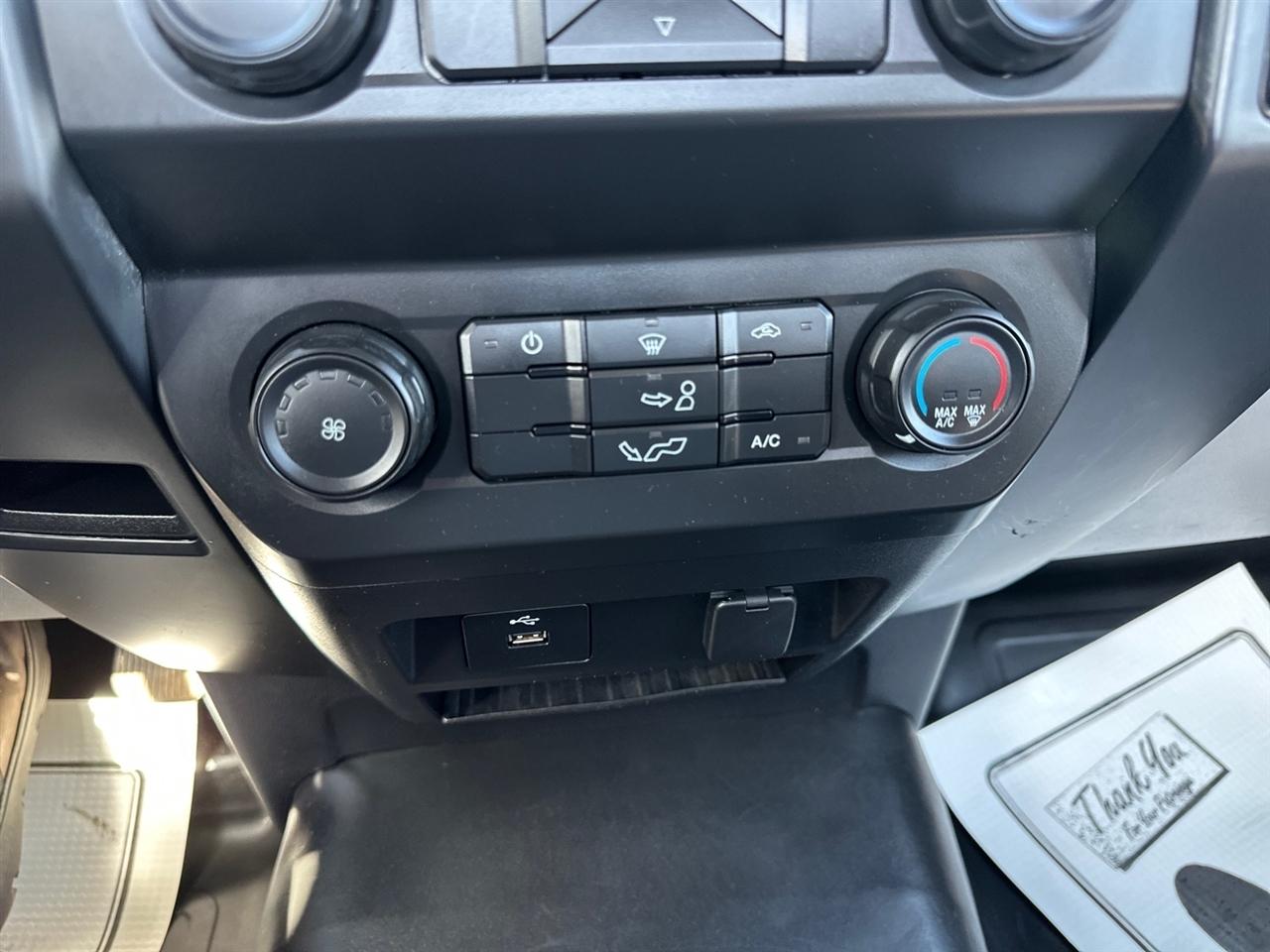 Ford F-150 XLT 4WD Reg Cab 8' Box 2020