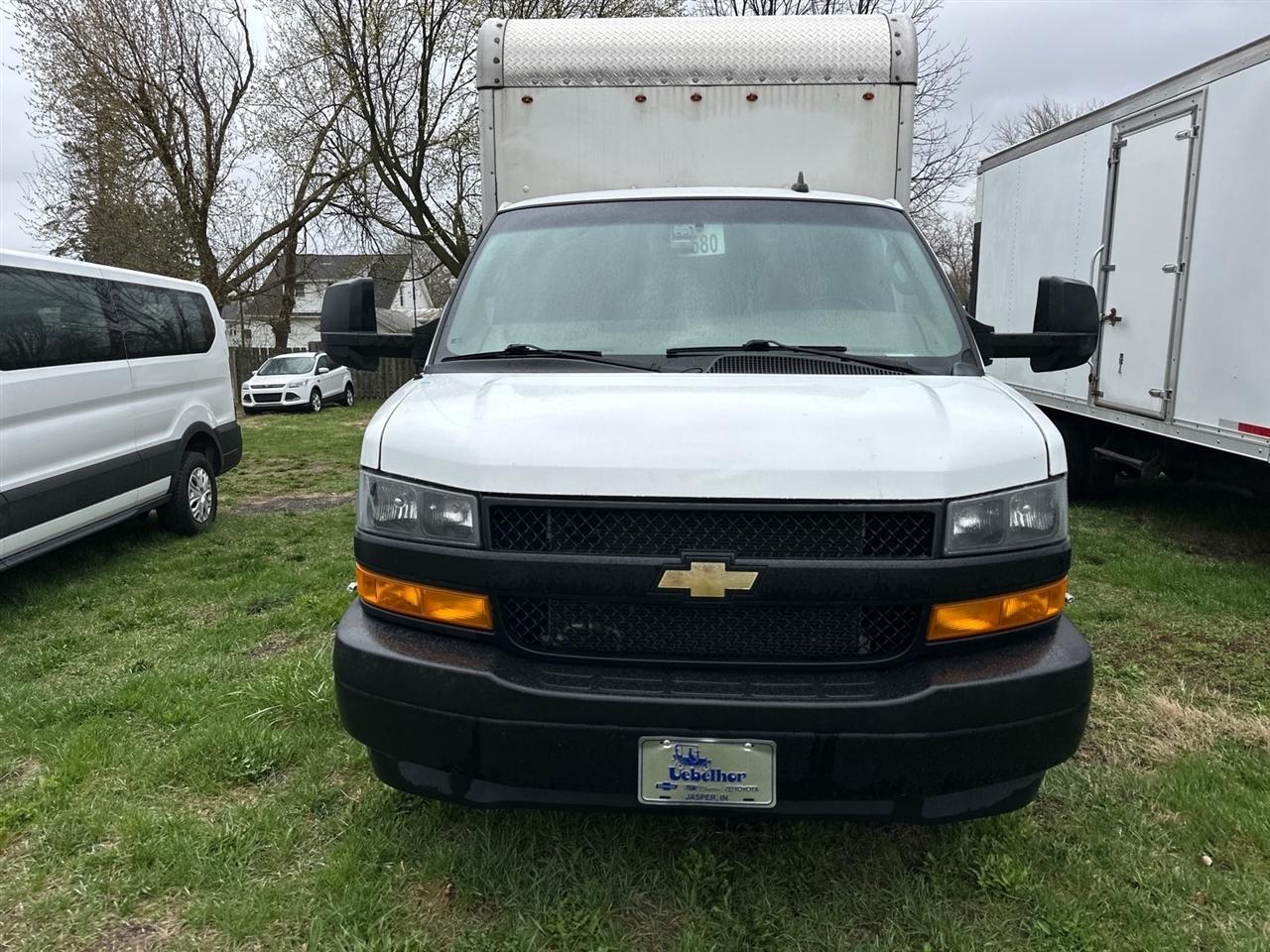 Chevrolet Express Commercial Cutaway 3500 Van 159" 2022