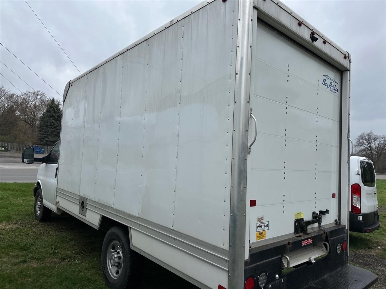 Chevrolet Express Commercial Cutaway 3500 Van 159" 2022