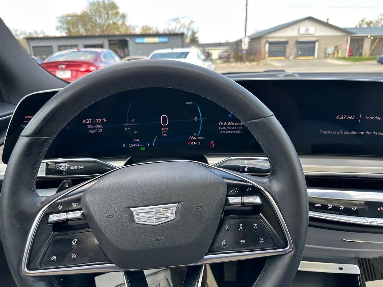 Cadillac Lyriq 4dr Luxury w/1SC 2024