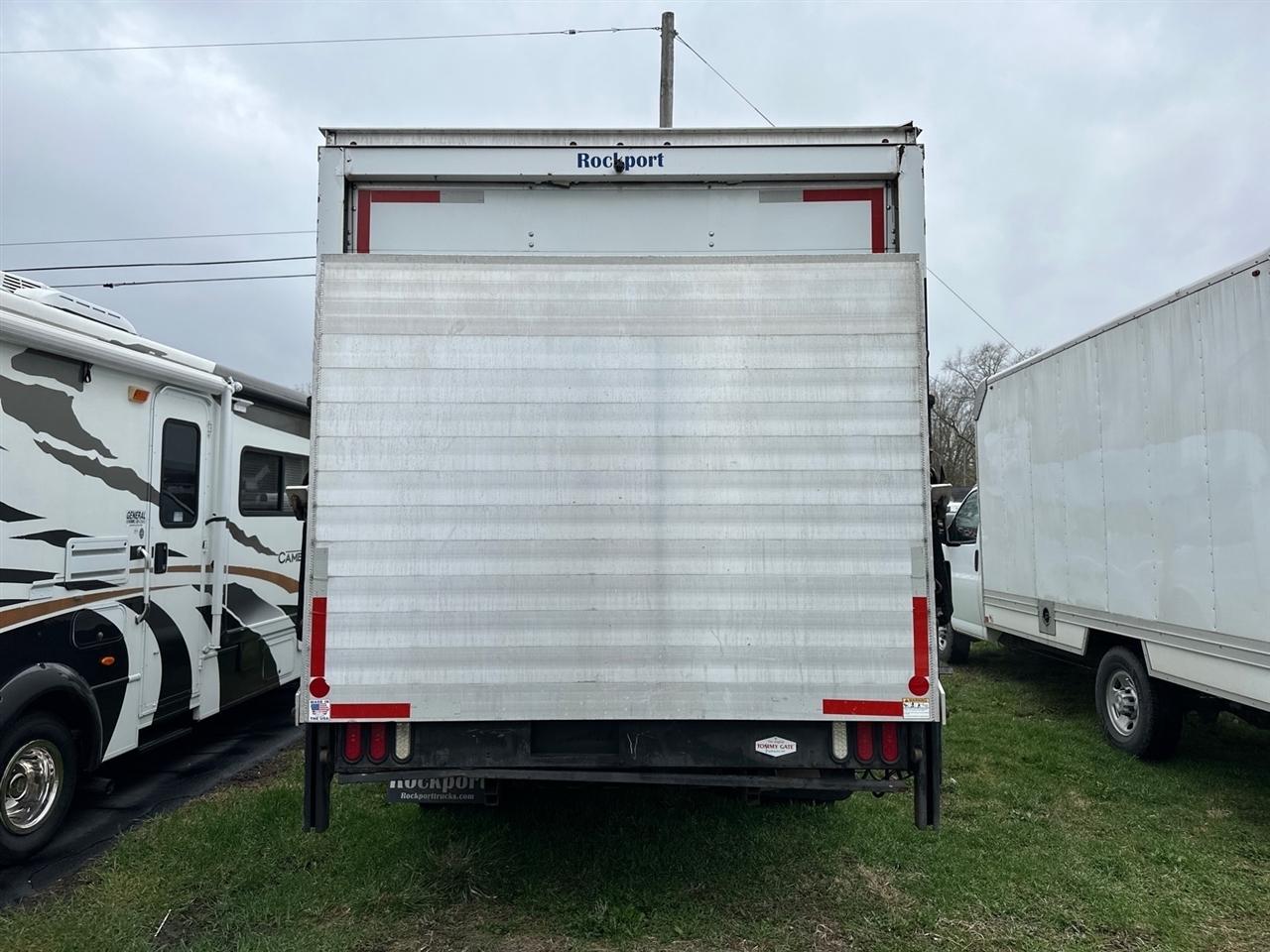 Chevrolet Express Commercial Cutaway 4500 Van 177" 2018