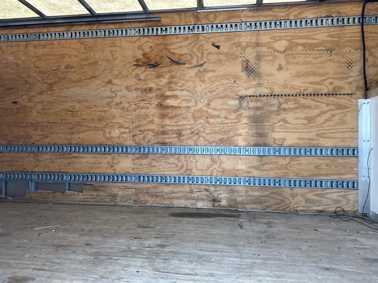 Chevrolet Express Commercial Cutaway 4500 Van 177" 2018