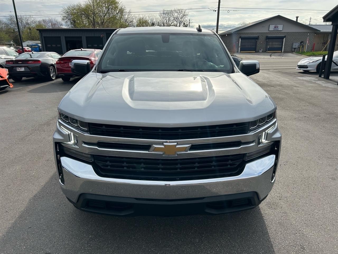 Chevrolet Silverado 1500 2WD Double Cab 147" LT 2021