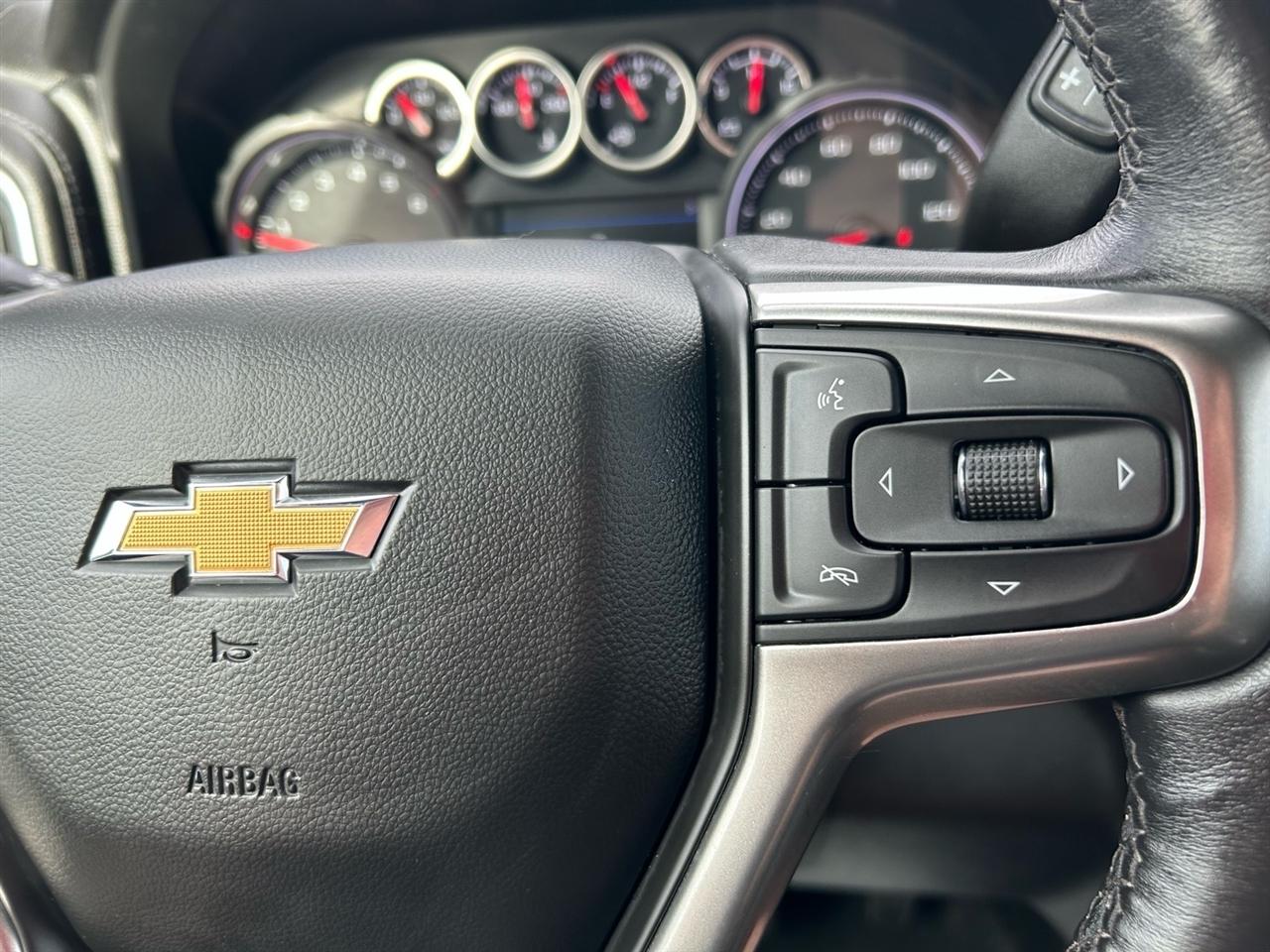 Chevrolet Silverado 1500 2WD Double Cab 147" LT 2021