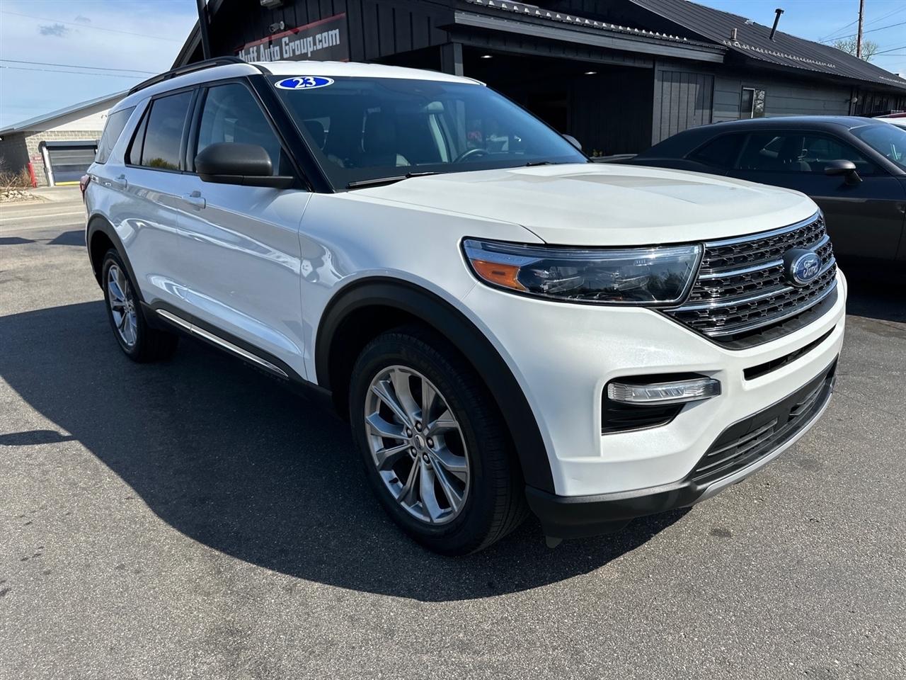Ford Explorer XLT 4WD 2023