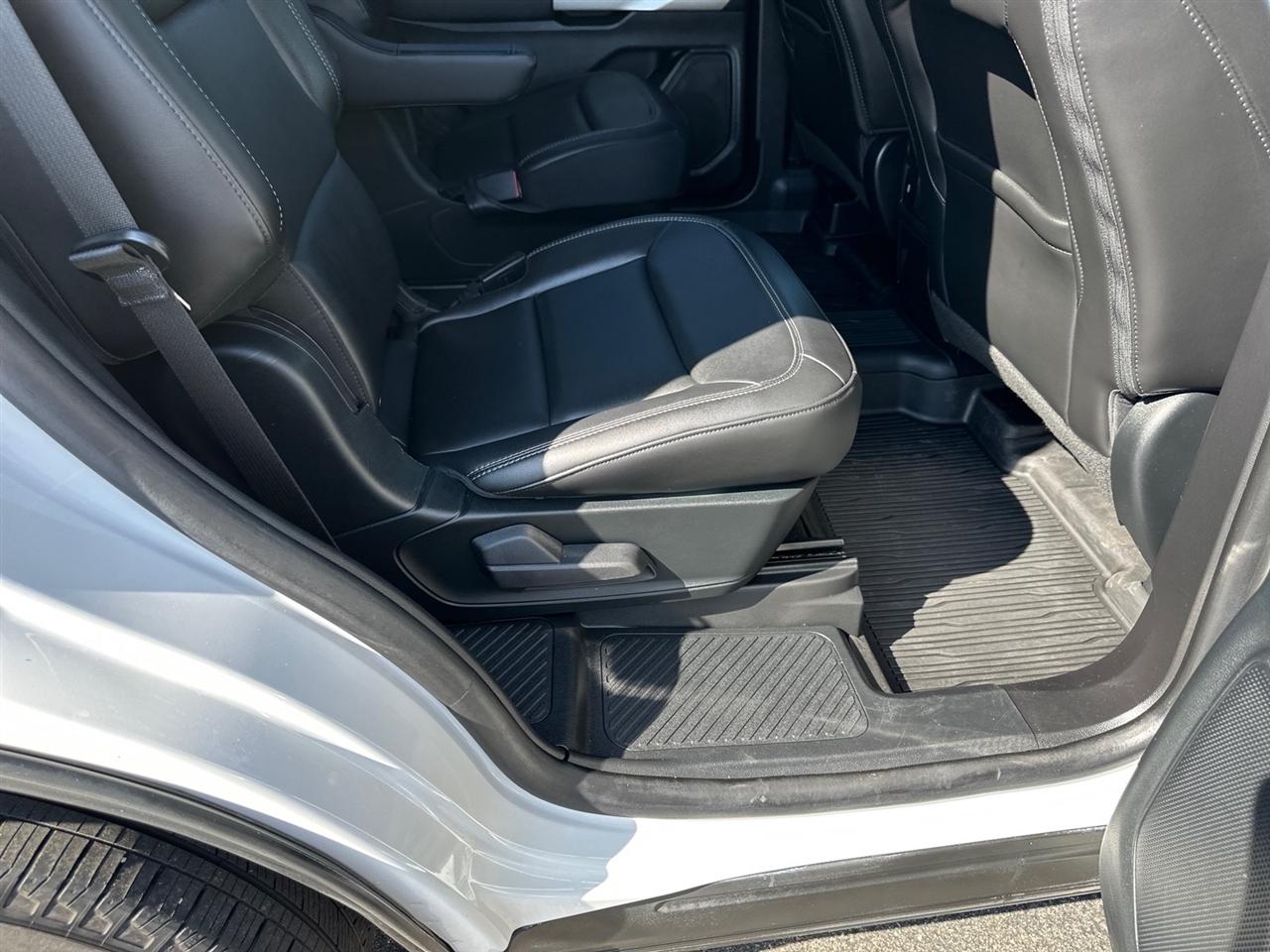 Ford Explorer XLT 4WD 2023