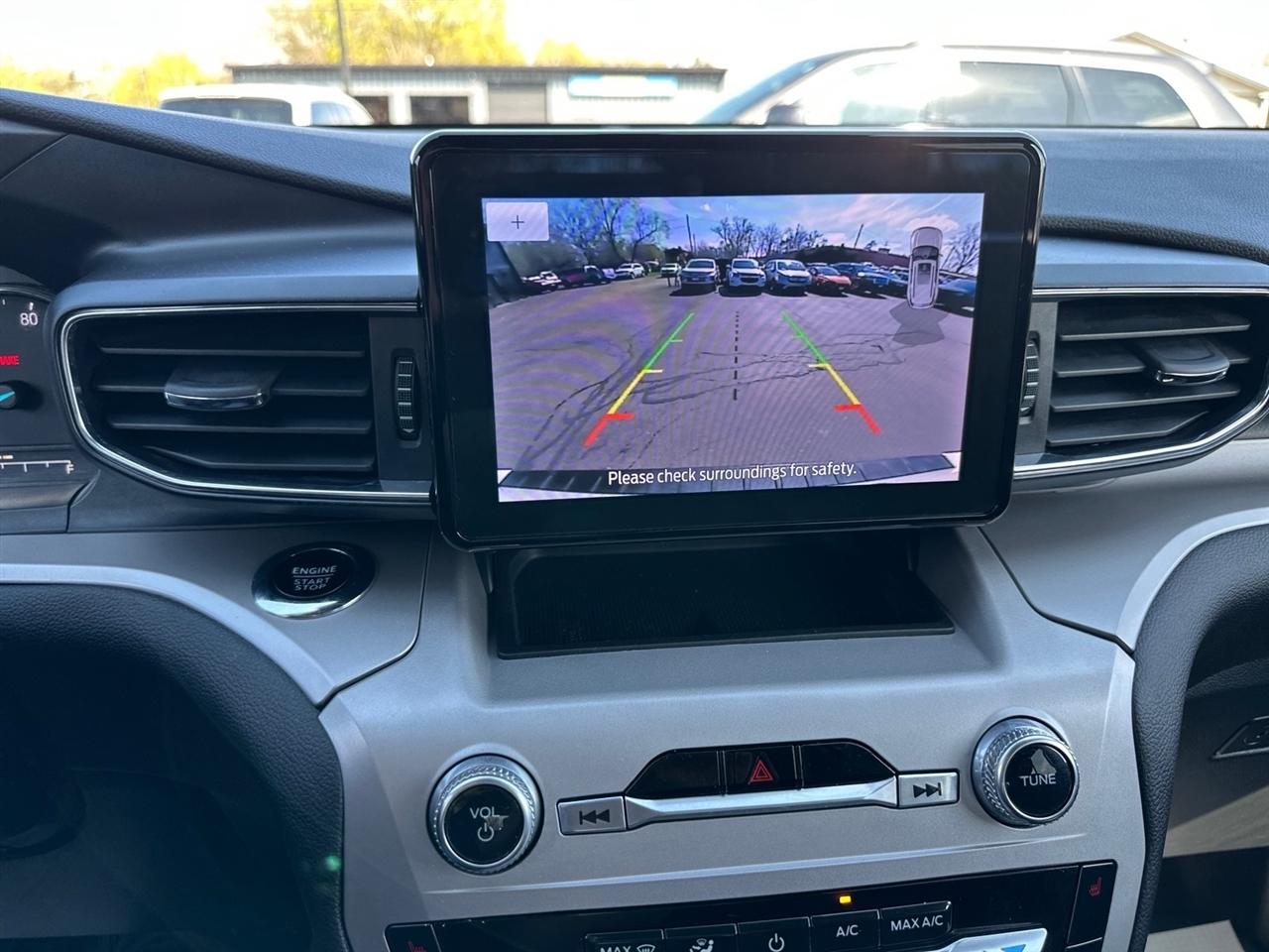 Ford Explorer XLT 4WD 2023