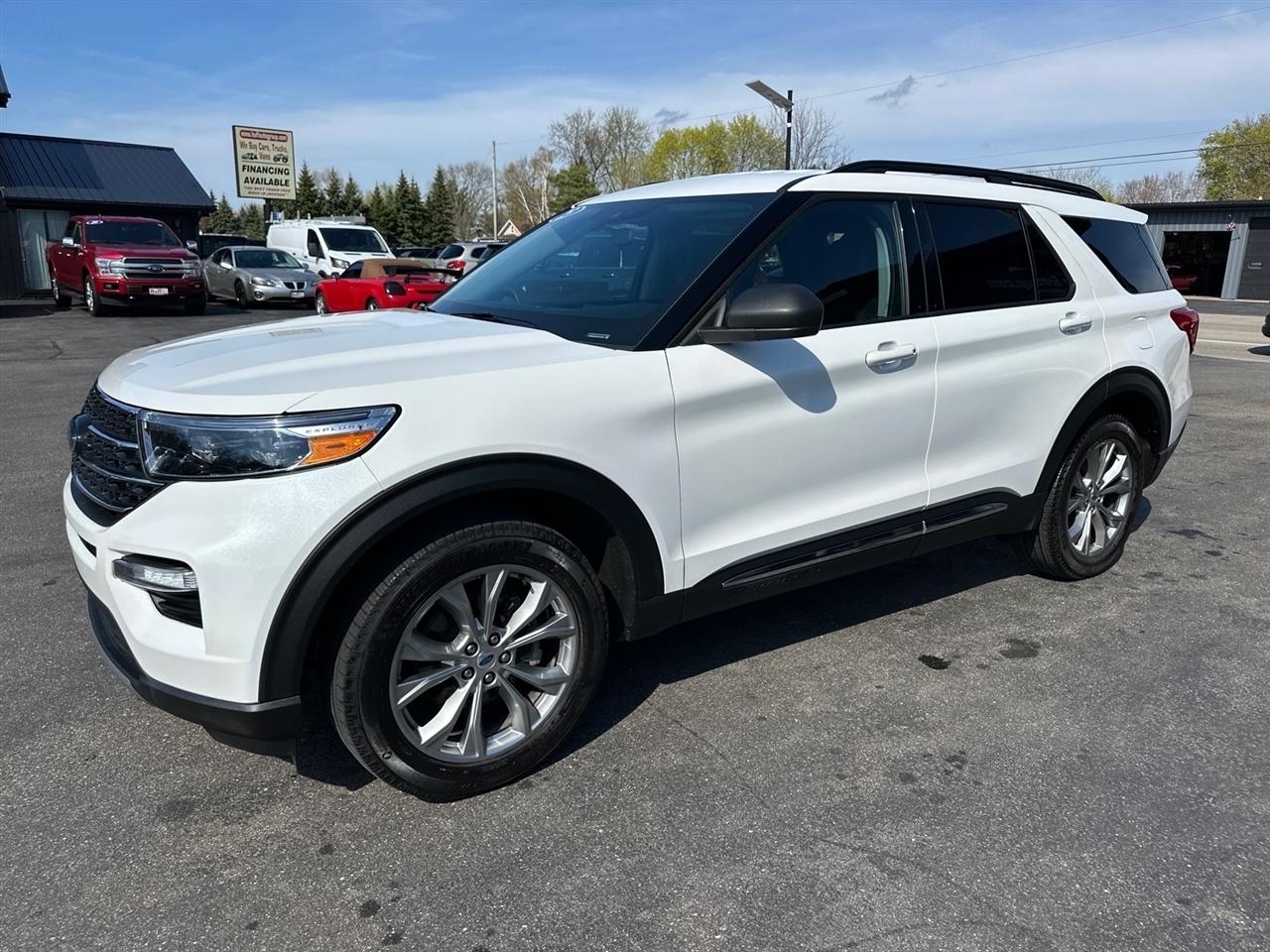 Ford Explorer XLT 4WD 2023