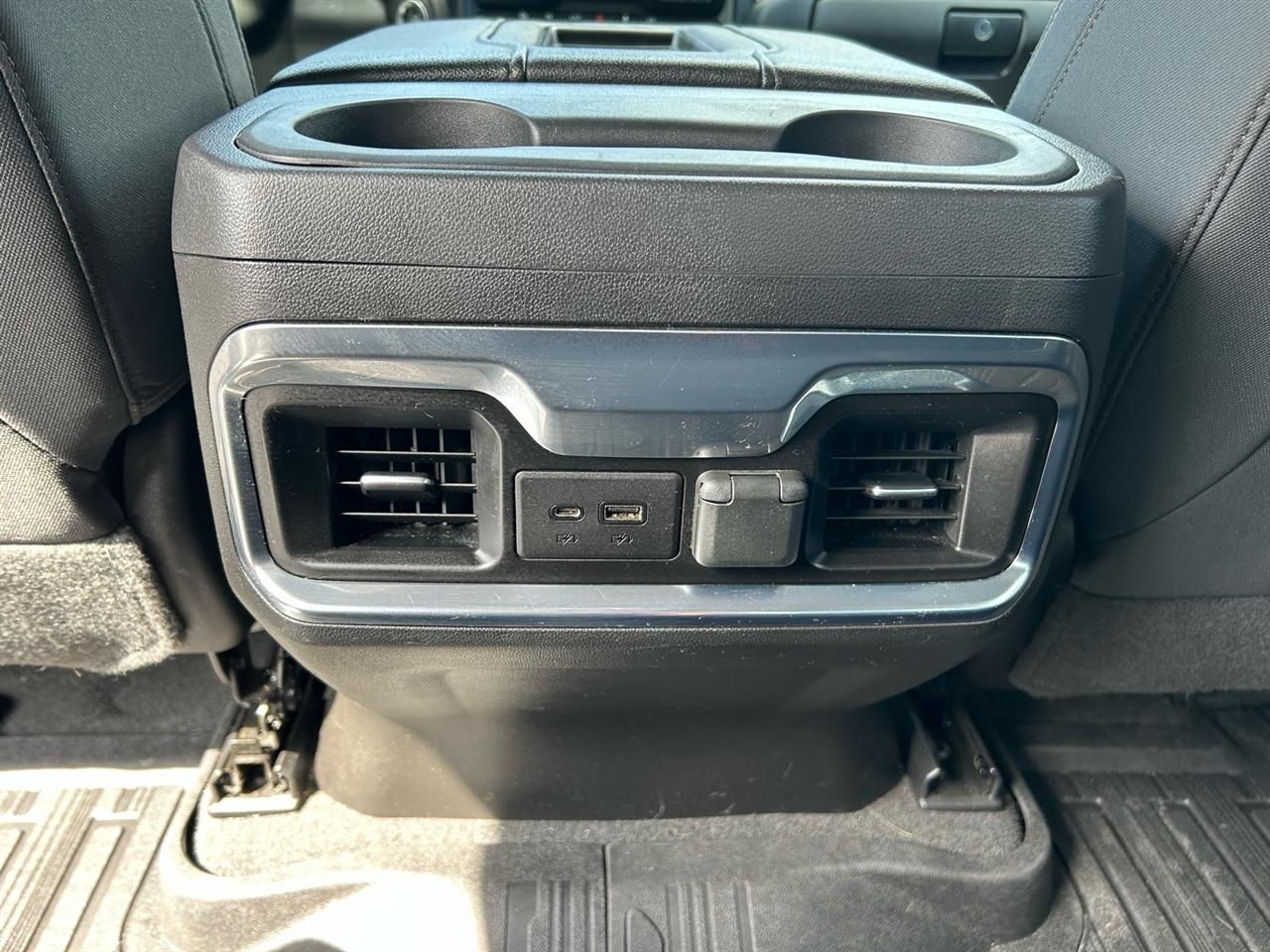 GMC Sierra 1500 4WD Crew Cab 147" Elevation w/3SB 2021