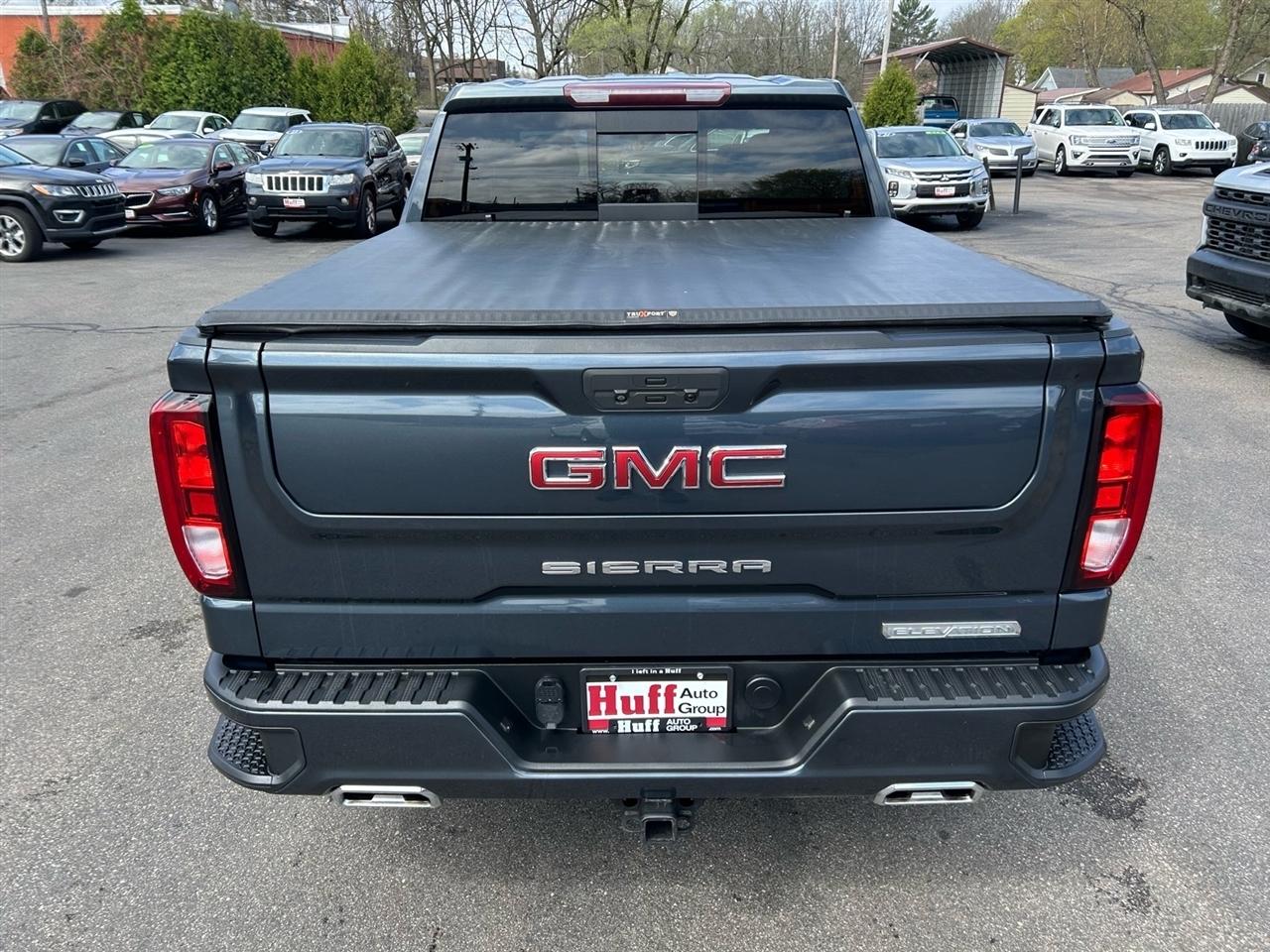 GMC Sierra 1500 4WD Crew Cab 147" Elevation w/3SB 2021