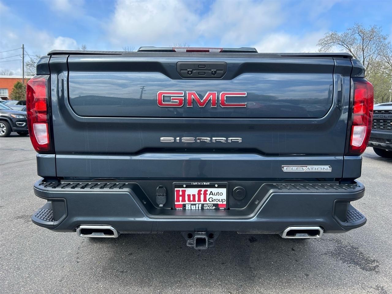 GMC Sierra 1500 4WD Crew Cab 147" Elevation w/3SB 2021