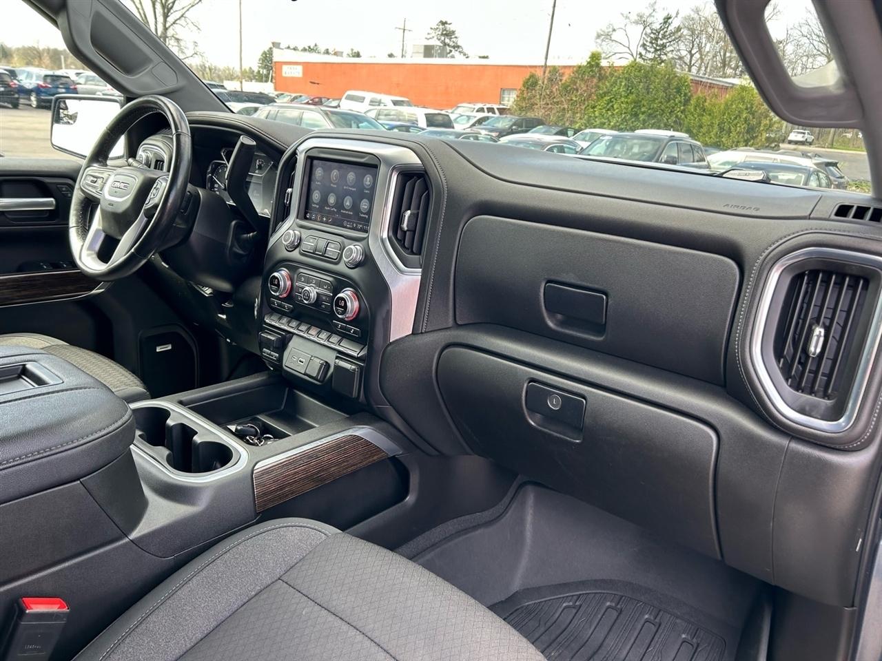 GMC Sierra 1500 4WD Crew Cab 147" Elevation w/3SB 2021