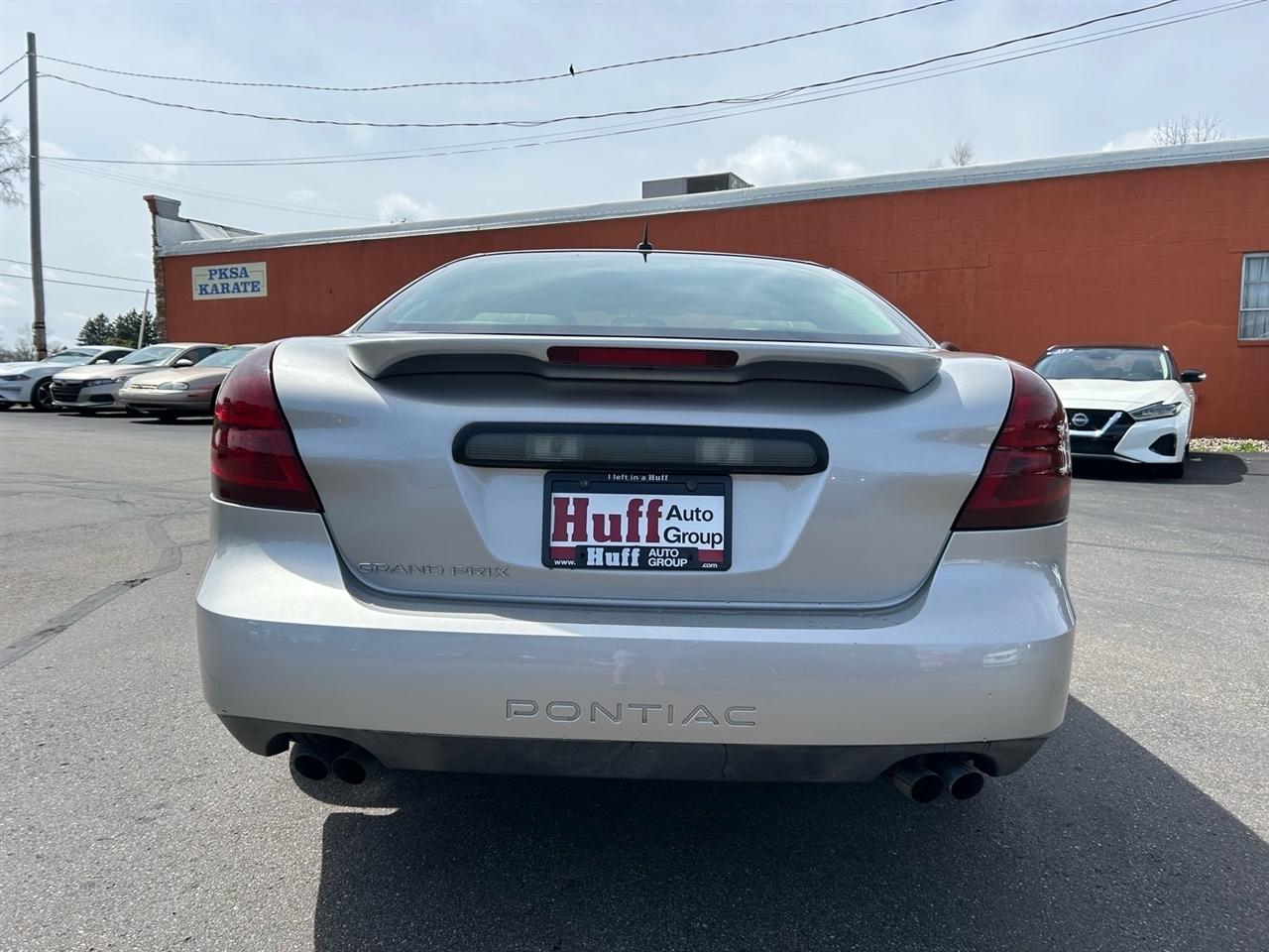 Pontiac Grand Prix 4dr Sdn 2007