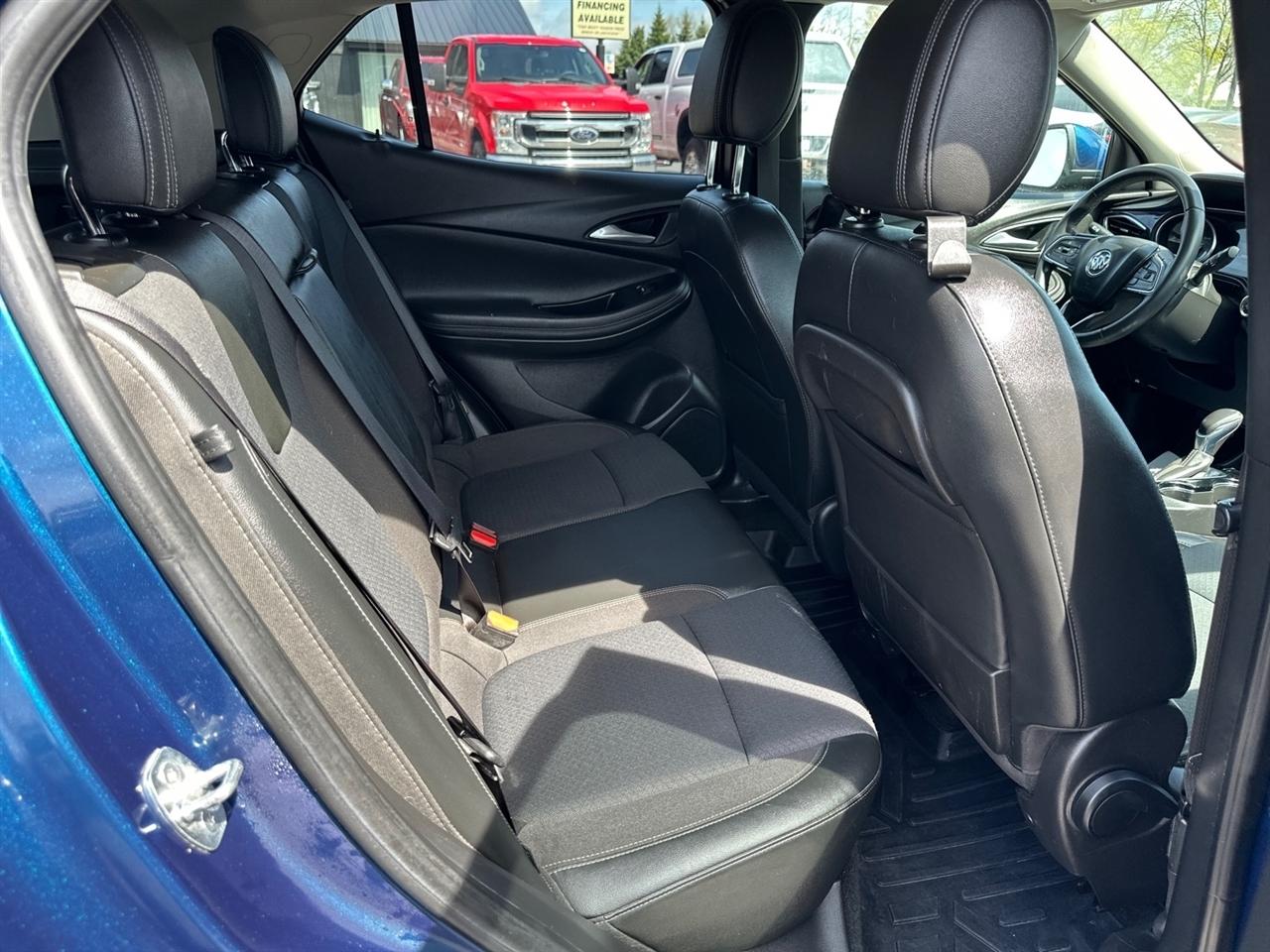 Buick Encore GX FWD 4dr Select 2021