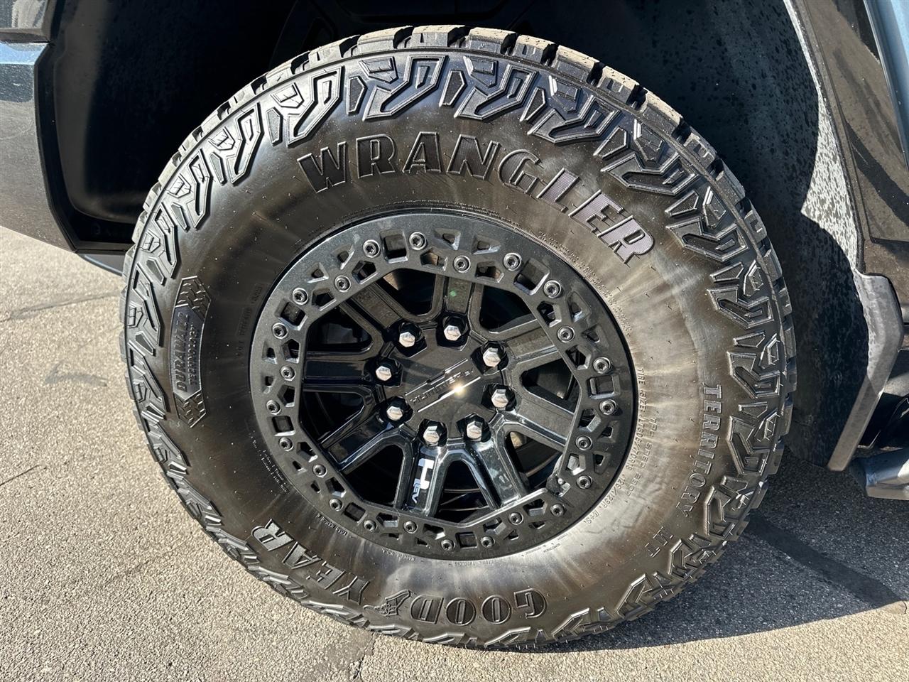 GMC HUMMER EV SUV e4WD 4dr 3X 2024