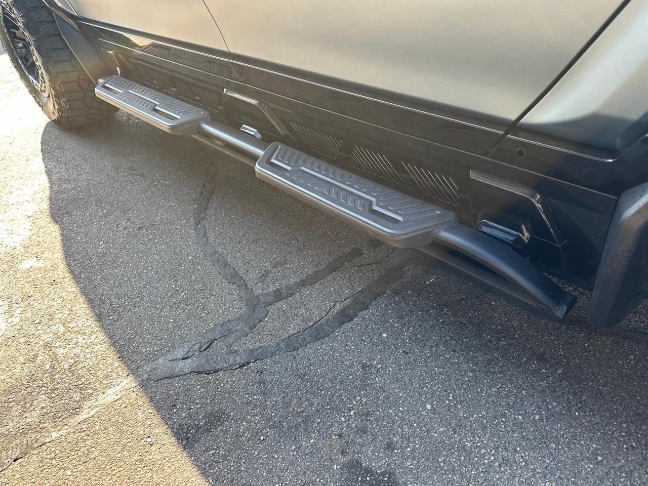 GMC HUMMER EV SUV e4WD 4dr 3X 2024