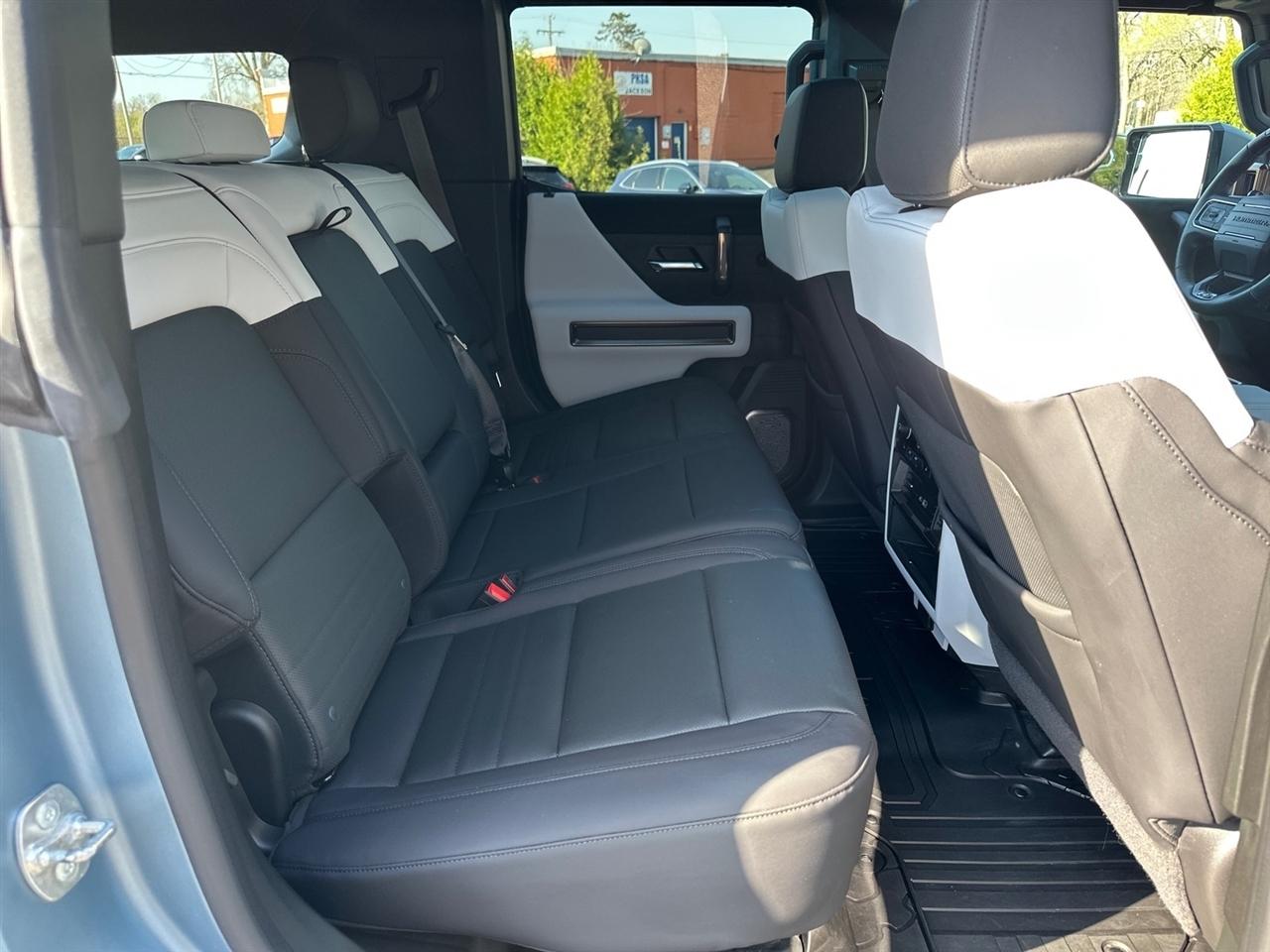 GMC HUMMER EV SUV e4WD 4dr 3X 2024