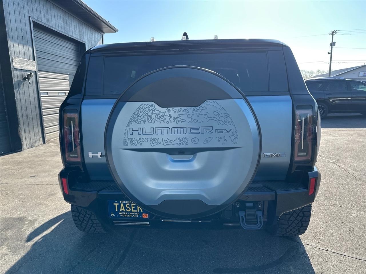 GMC HUMMER EV SUV e4WD 4dr 3X 2024