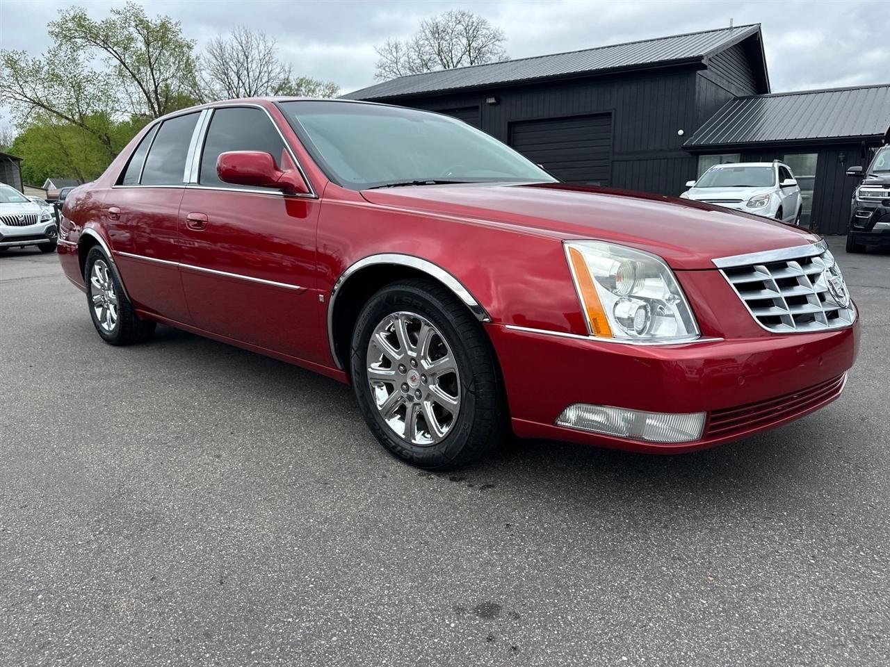 2009 Cadillac DTS 4dr Sdn w/1SB