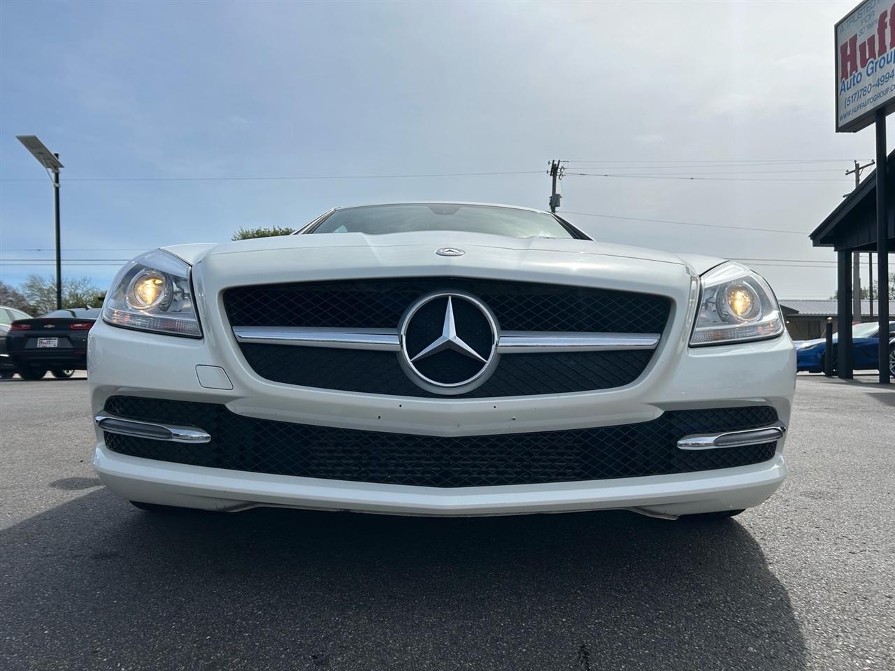 Mercedes-Benz SLK-Class 2dr Roadster SLK 250 2015