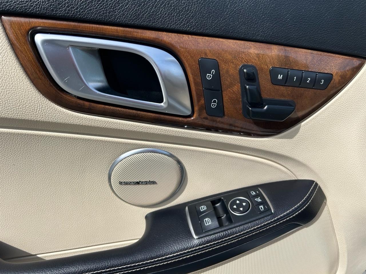 Mercedes-Benz SLK-Class 2dr Roadster SLK 250 2015