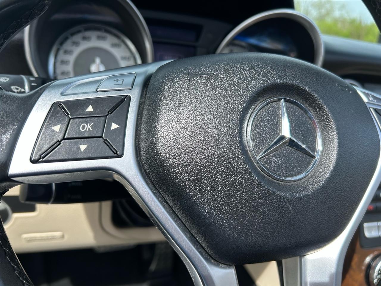 Mercedes-Benz SLK-Class 2dr Roadster SLK 250 2015