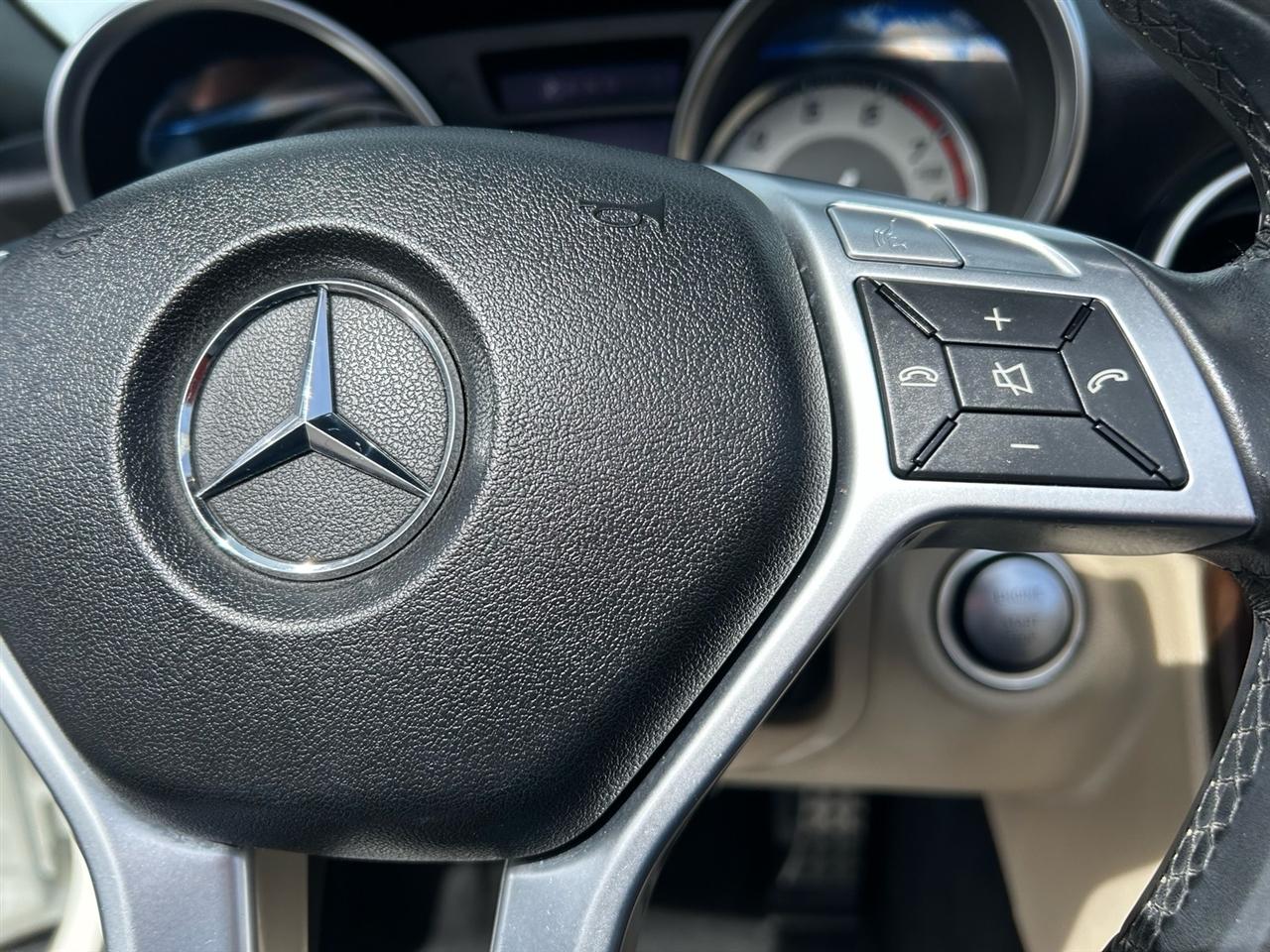 Mercedes-Benz SLK-Class 2dr Roadster SLK 250 2015