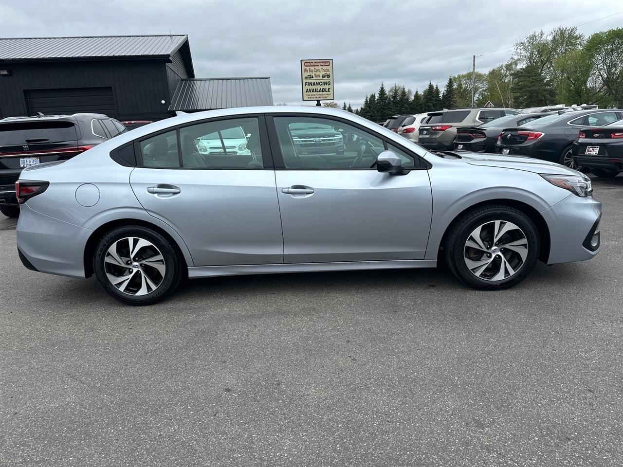Subaru Legacy Premium CVT 2023