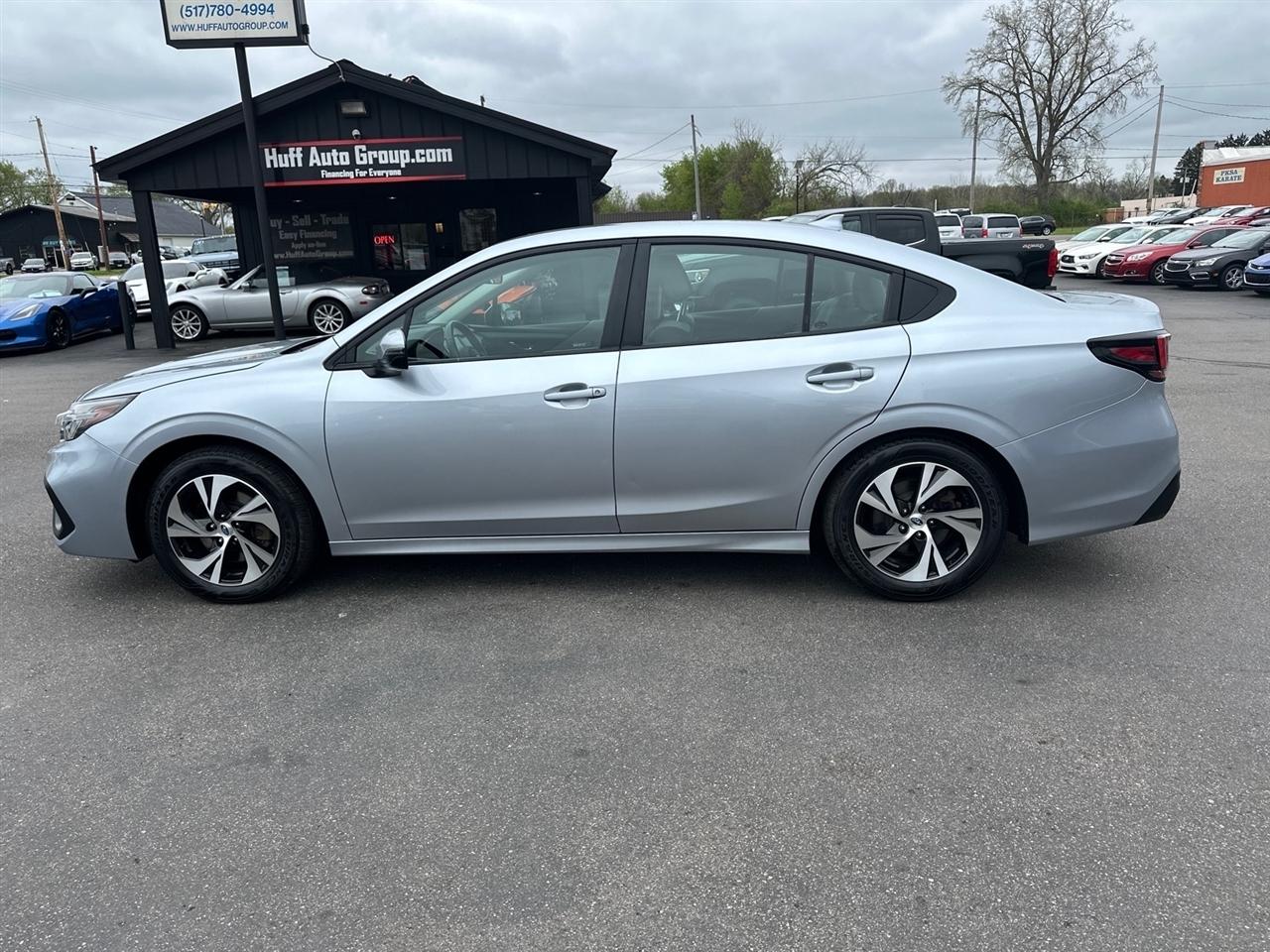 Subaru Legacy Premium CVT 2023