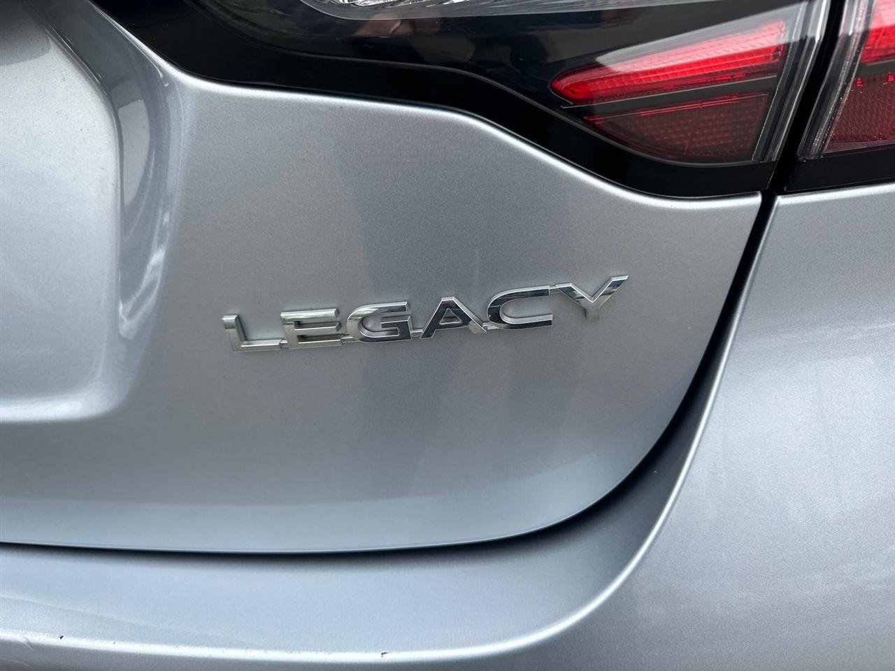 Subaru Legacy Premium CVT 2023