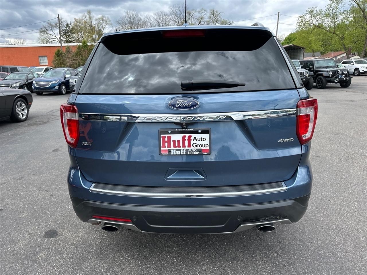 Ford Explorer XLT 4WD 2018