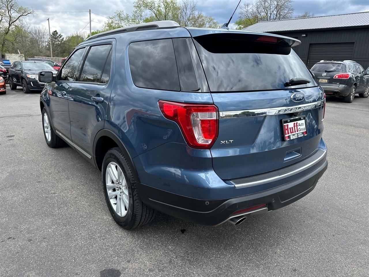 Ford Explorer XLT 4WD 2018