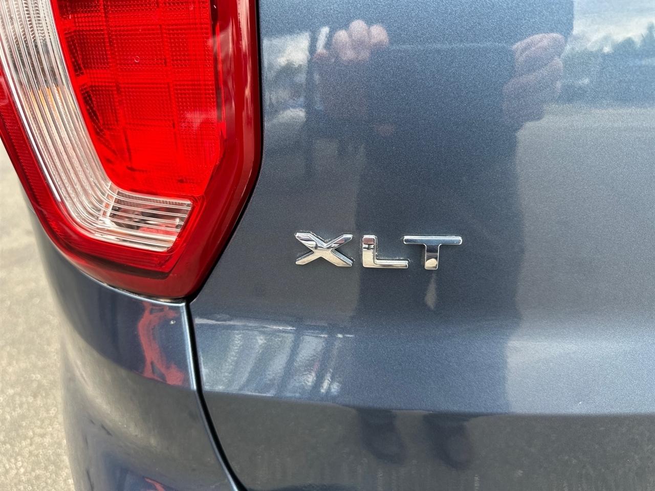 Ford Explorer XLT 4WD 2018