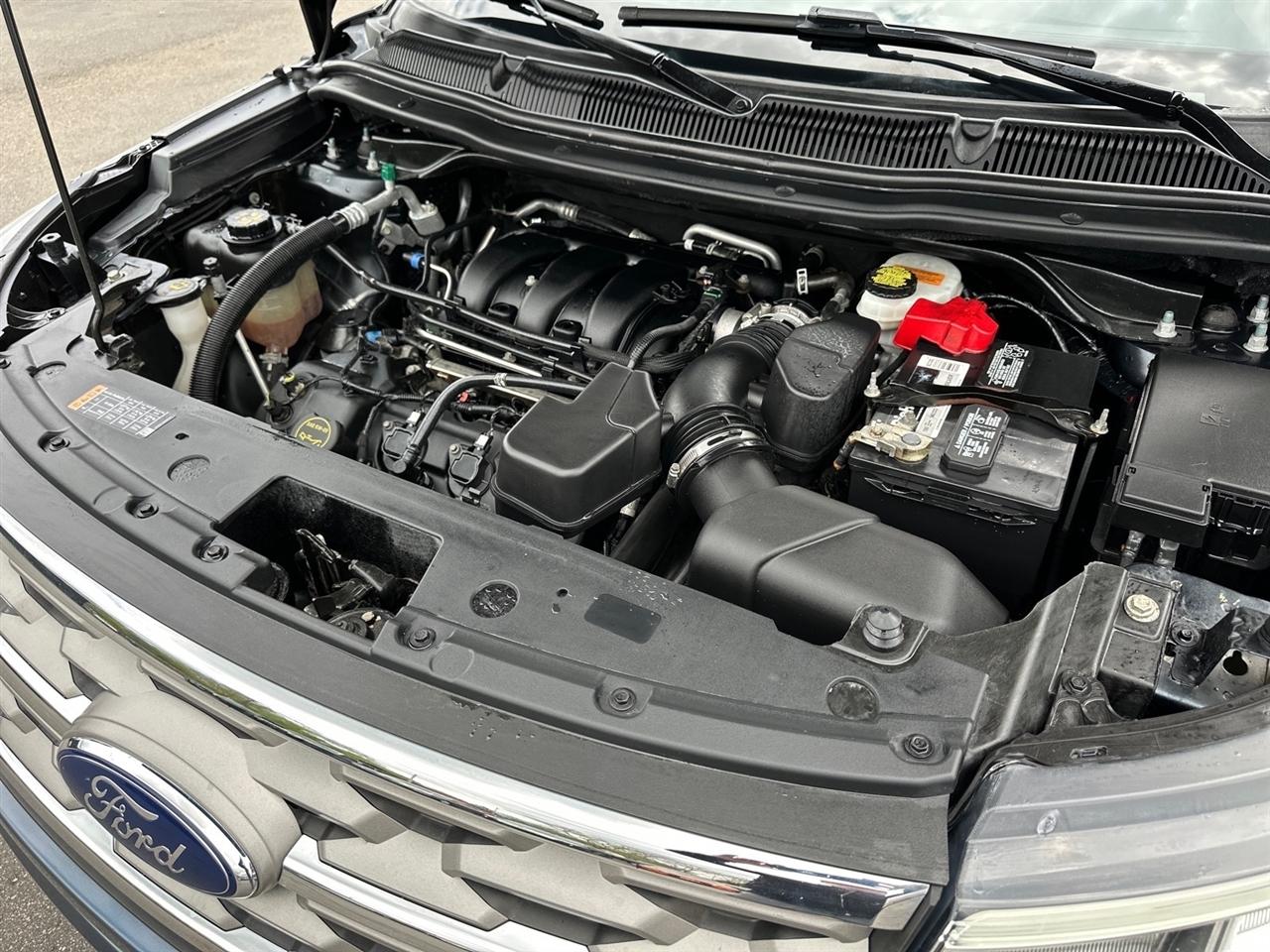 Ford Explorer XLT 4WD 2018
