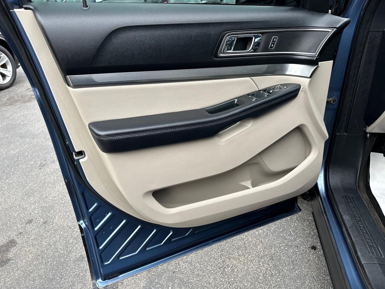 Ford Explorer XLT 4WD 2018