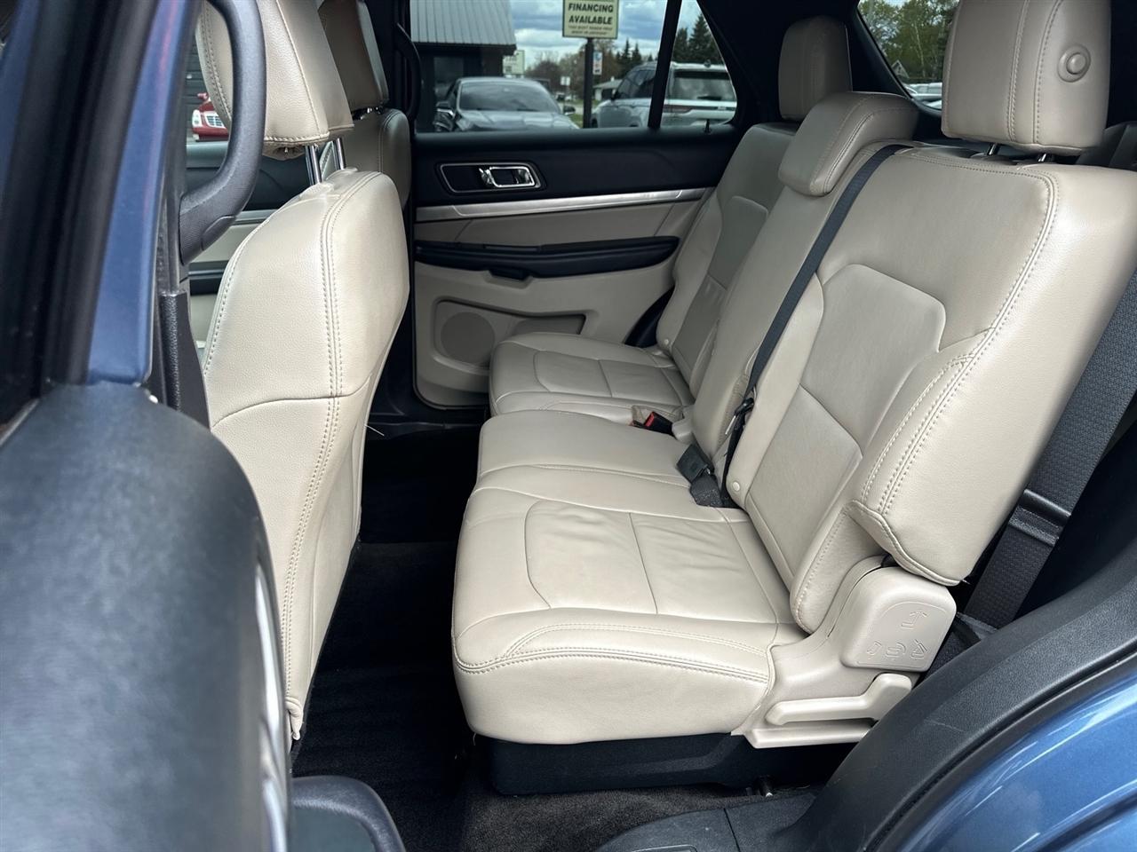 Ford Explorer XLT 4WD 2018