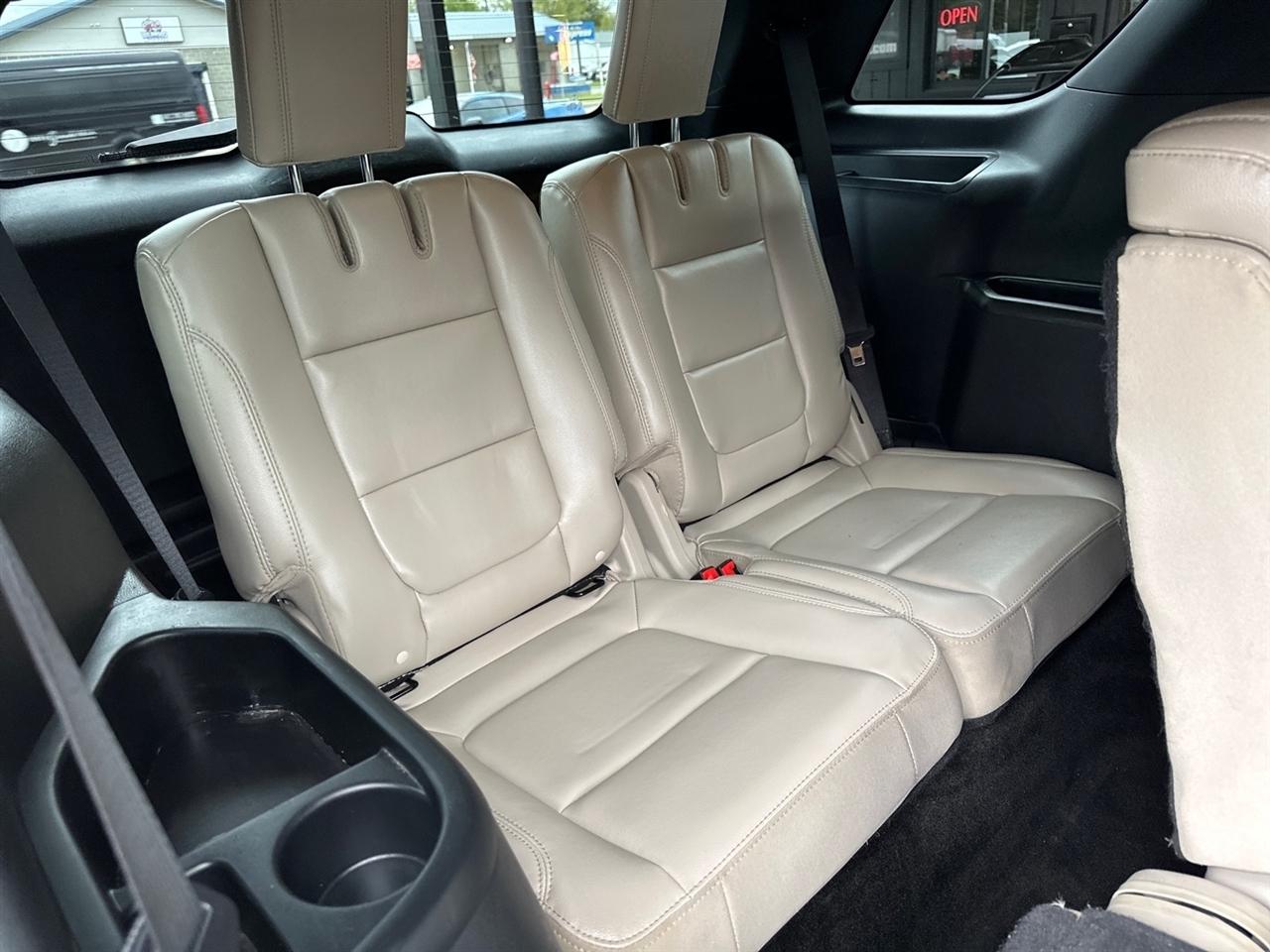Ford Explorer XLT 4WD 2018
