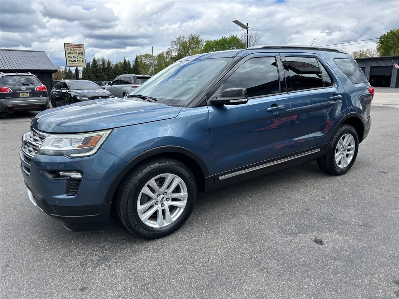 Ford Explorer XLT 4WD 2018