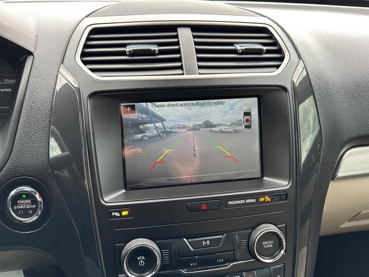 Ford Explorer XLT 4WD 2018