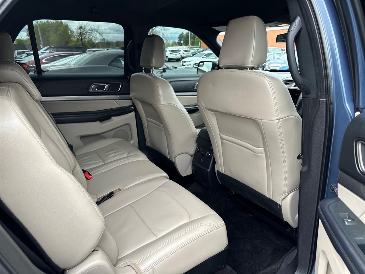 Ford Explorer XLT 4WD 2018
