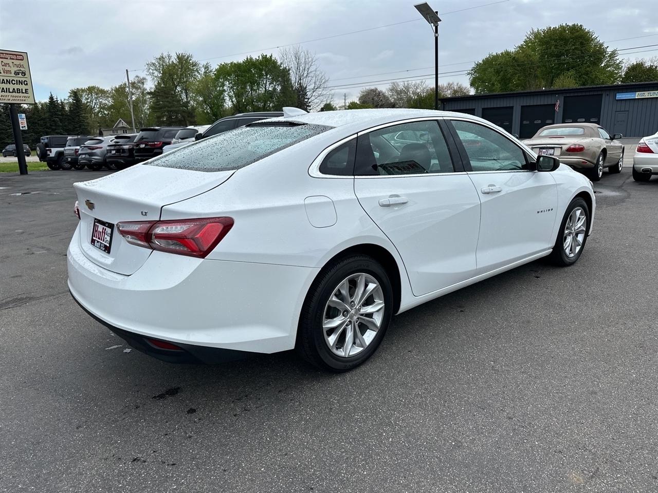 Chevrolet Malibu 4dr Sdn LT 2022