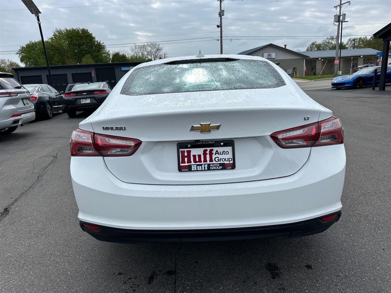 Chevrolet Malibu 4dr Sdn LT 2022