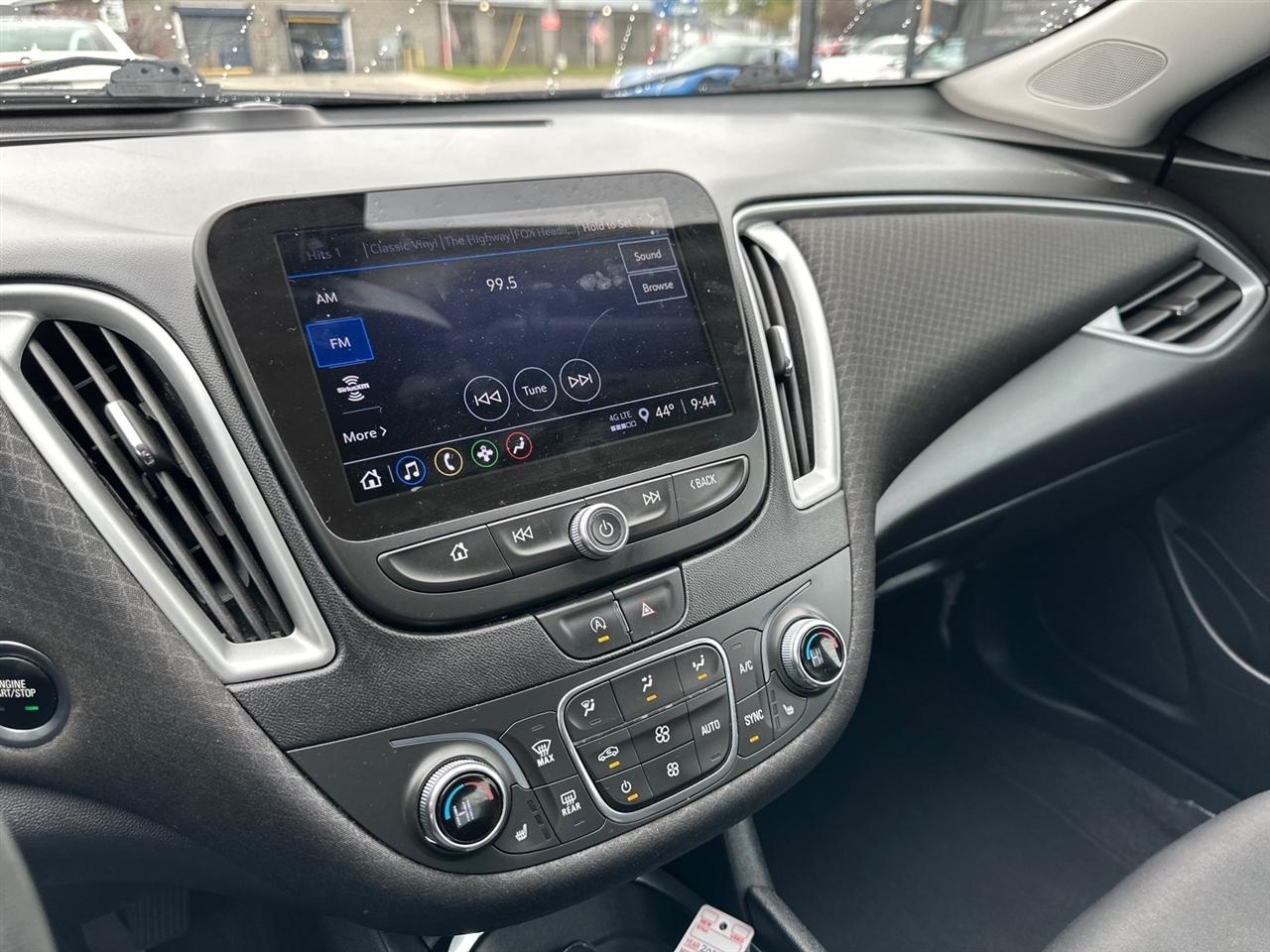 Chevrolet Malibu 4dr Sdn LT 2022