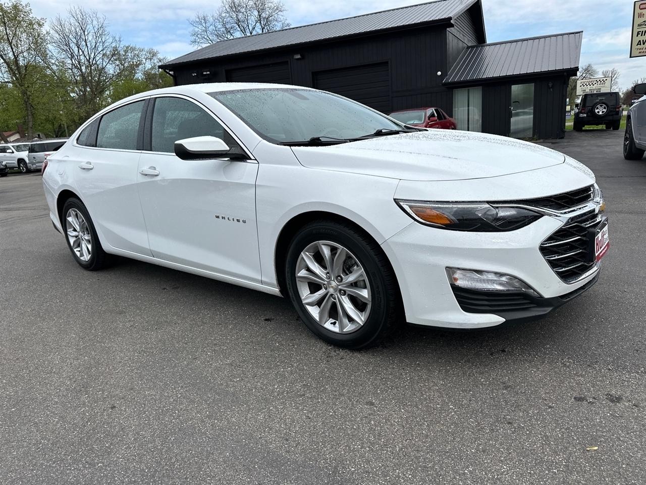2022 Chevrolet Malibu 4dr Sdn LT