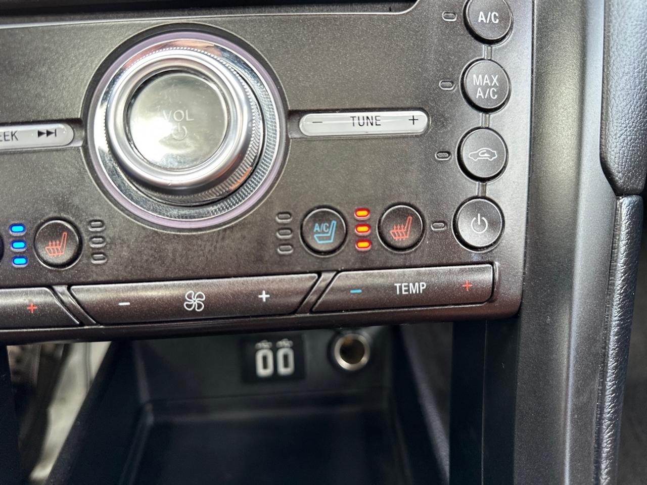 Ford Fusion Hybrid Titanium FWD 2019