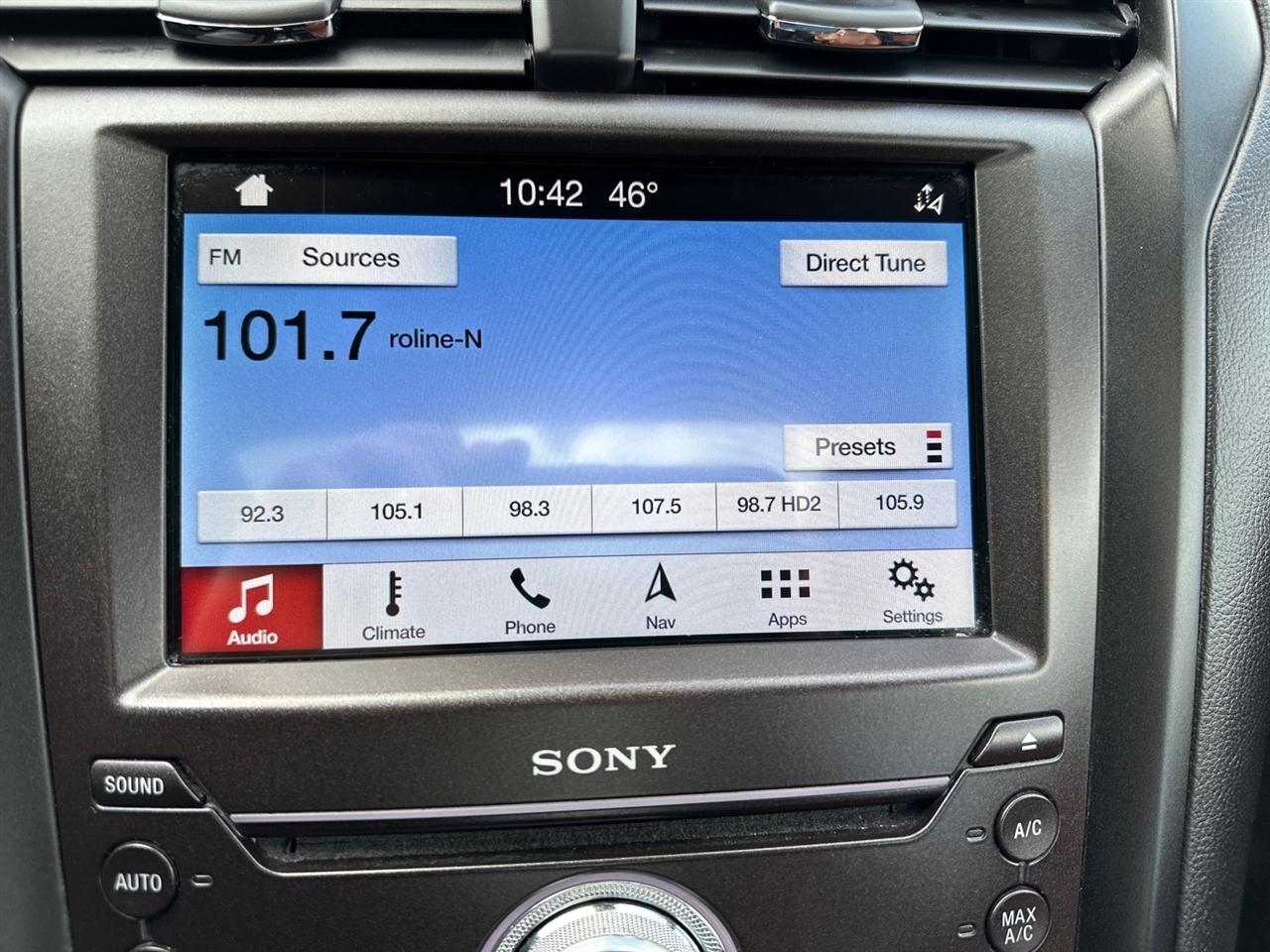 Ford Fusion Hybrid Titanium FWD 2019