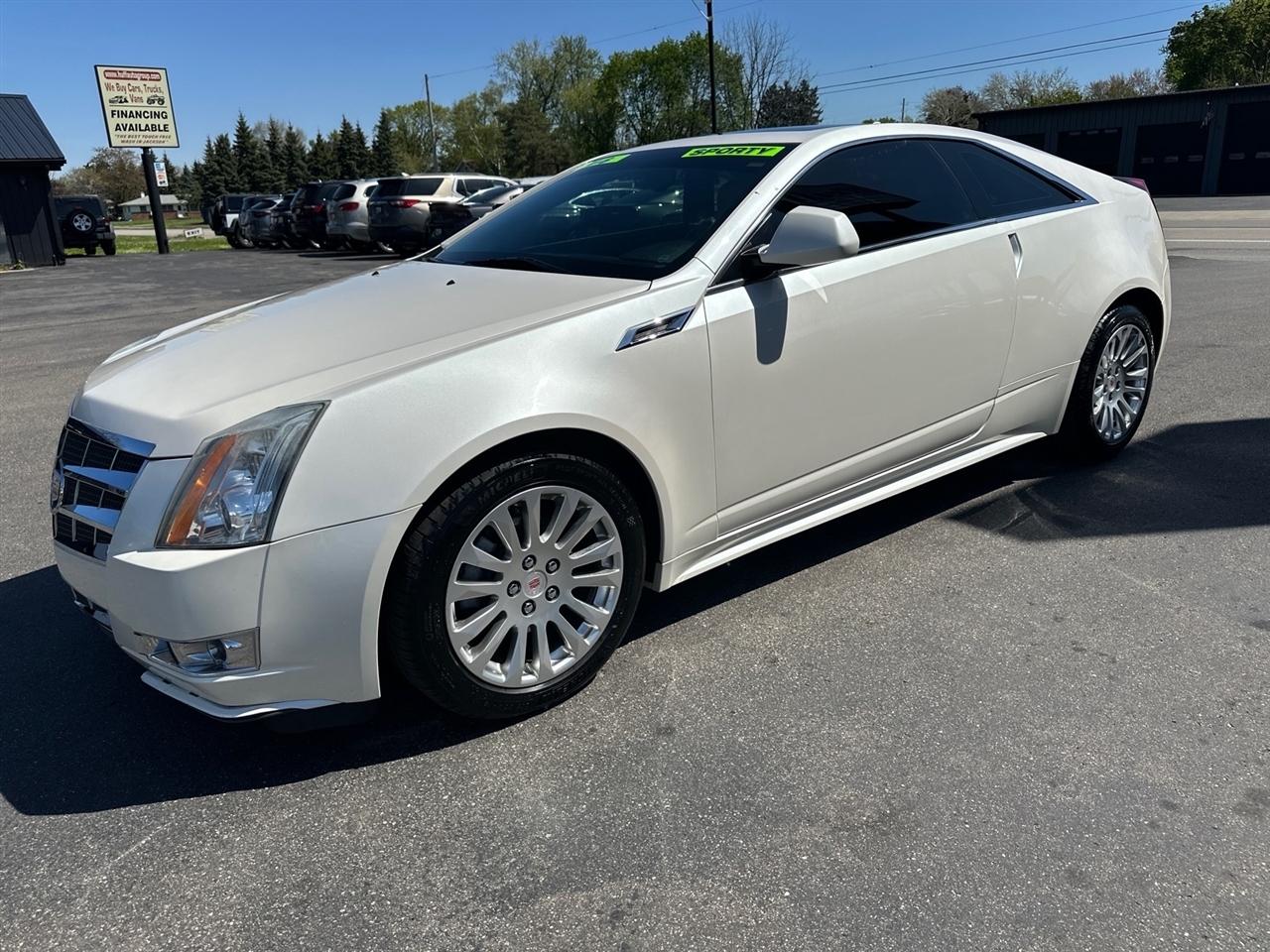 Cadillac CTS Coupe 2dr Cpe Performance AWD 2011