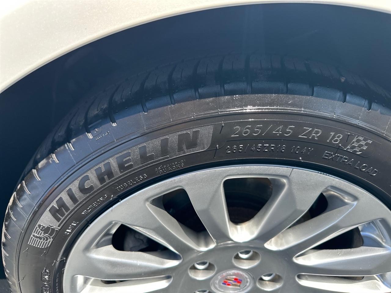 Cadillac CTS Coupe 2dr Cpe Performance AWD 2011
